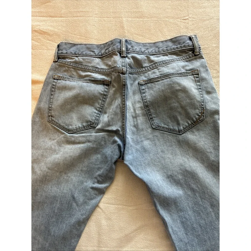 Banana Republic Men's Jeans 32 X 32** Light‎ Blue Wash Slim Fit distressed